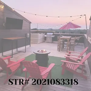 Holiday home Carrie Underwood's East Side Rooftop Game, Nashville